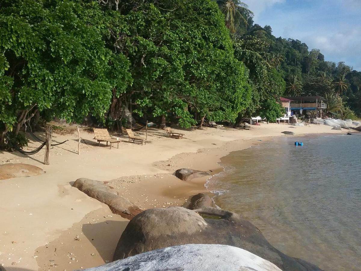 Bungkil Place Hotel Ilha Tioman Exterior foto