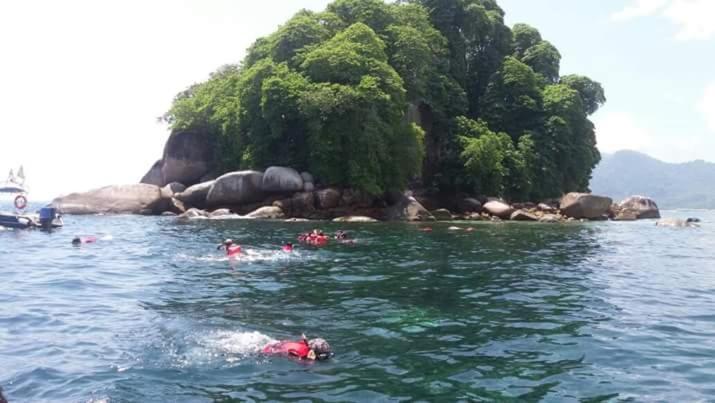 Bungkil Place Hotel Ilha Tioman Exterior foto