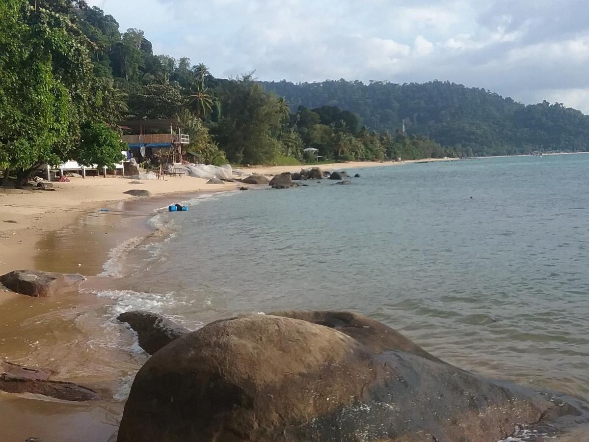 Bungkil Place Hotel Ilha Tioman Exterior foto